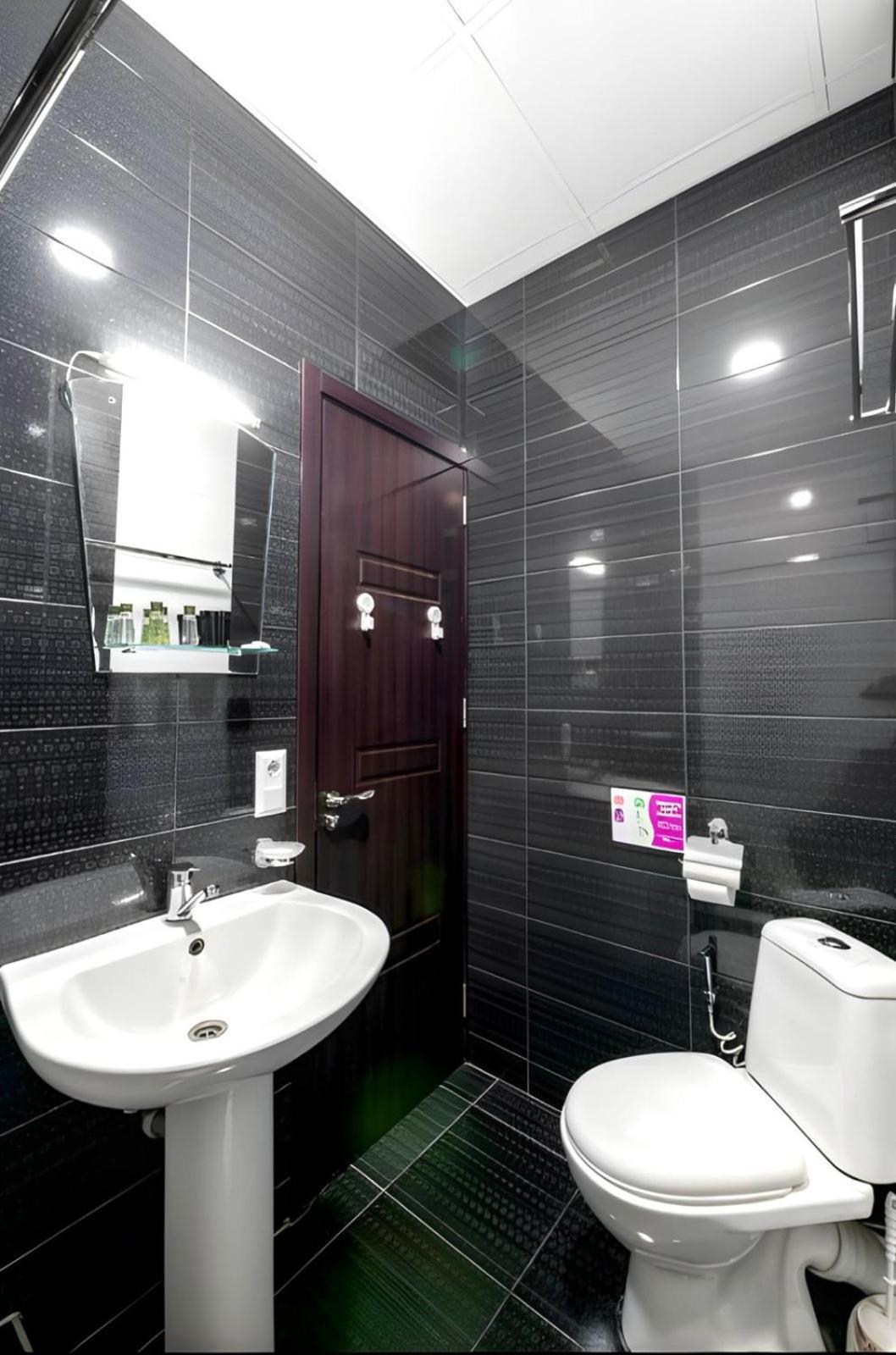 - Granada - Boutique Hotel - Tbilisi - Exterior photo